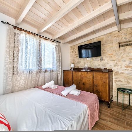 Guest House Aphrodite Kato Archanes Kültér fotó